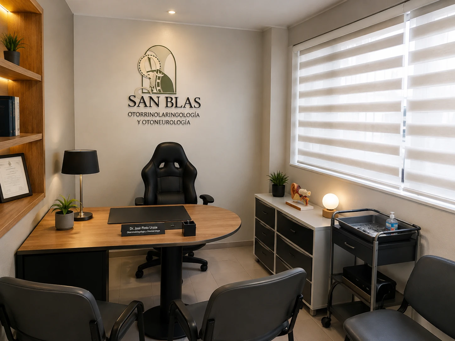 Consulta médica de ORL San Blas